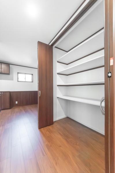 綾瀬市綾西４丁目の中古一戸建て