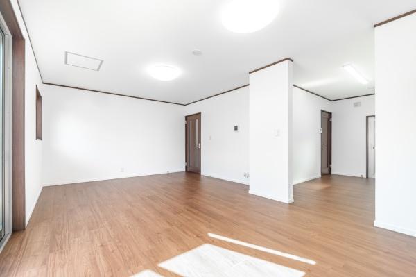 綾瀬市綾西４丁目の中古一戸建て