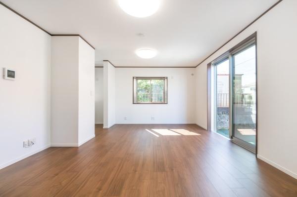 綾瀬市綾西４丁目の中古一戸建て