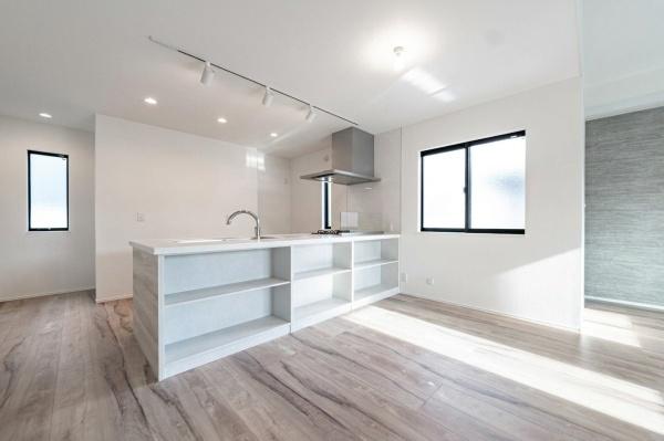 横浜市磯子区岡村４丁目の新築一戸建