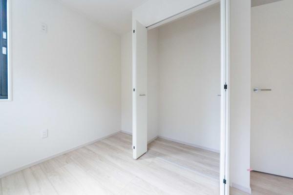 横浜市磯子区滝頭１丁目の新築一戸建