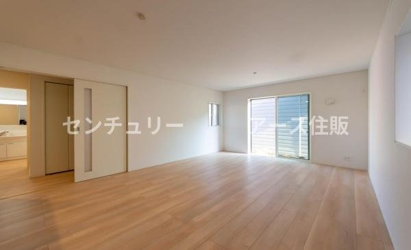 相模原市中央区共和３丁目の新築一戸建