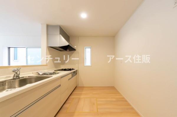 相模原市中央区共和３丁目の新築一戸建