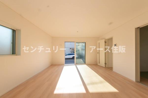 相模原市中央区共和３丁目の新築一戸建