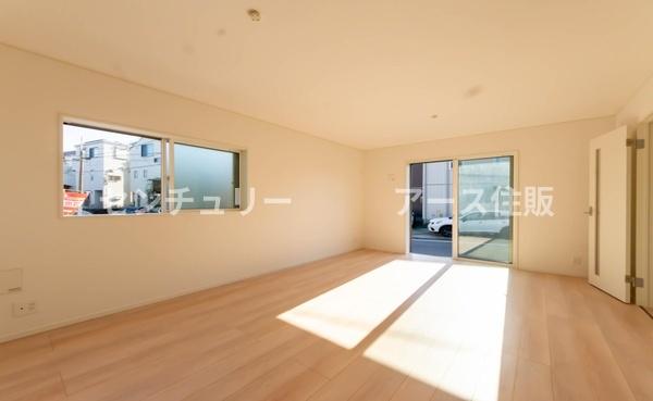 相模原市中央区共和３丁目の新築一戸建