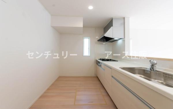 相模原市中央区共和３丁目の新築一戸建