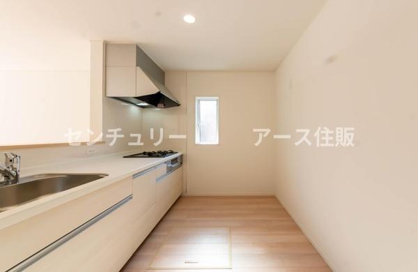 相模原市中央区共和３丁目の新築一戸建