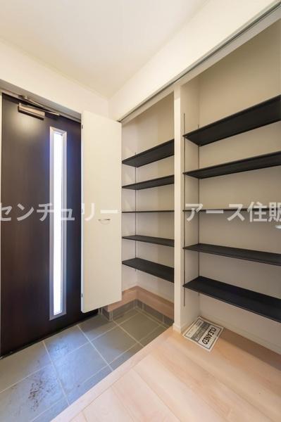 相模原市中央区共和３丁目の新築一戸建