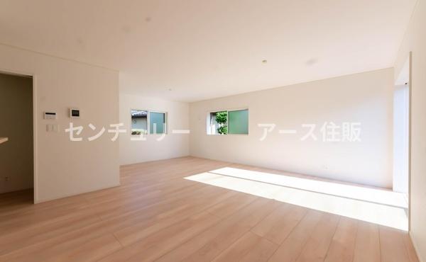 相模原市中央区共和３丁目の新築一戸建