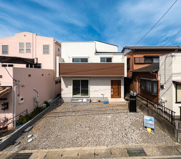 横須賀市浦上台４丁目の新築一戸建