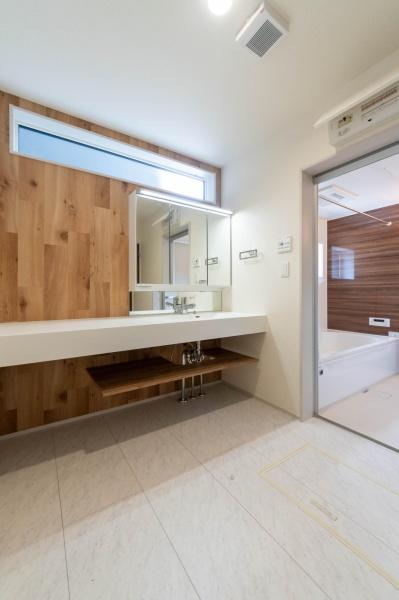 藤沢市本藤沢2丁目の新築一戸建(洗面台・洗面所)