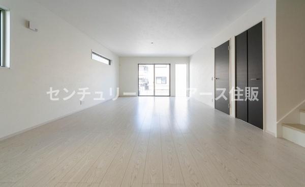 鎌倉市台４丁目の新築一戸建