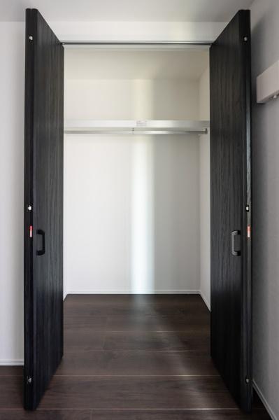 横浜市港北区鳥山町の新築一戸建(収納)