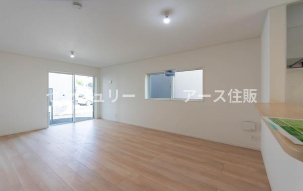 海老名市上今泉４丁目の新築一戸建