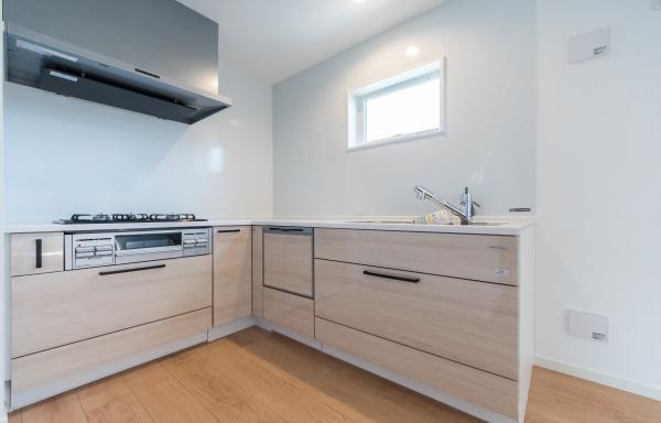 藤沢市羽鳥4丁目の新築一戸建(キッチン)