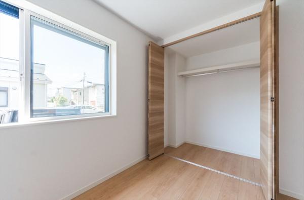 藤沢市羽鳥4丁目の新築一戸建(収納)