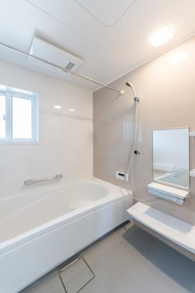 藤沢市羽鳥4丁目の新築一戸建(バス)