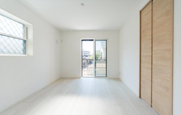 藤沢市羽鳥4丁目の新築一戸建(洋室)