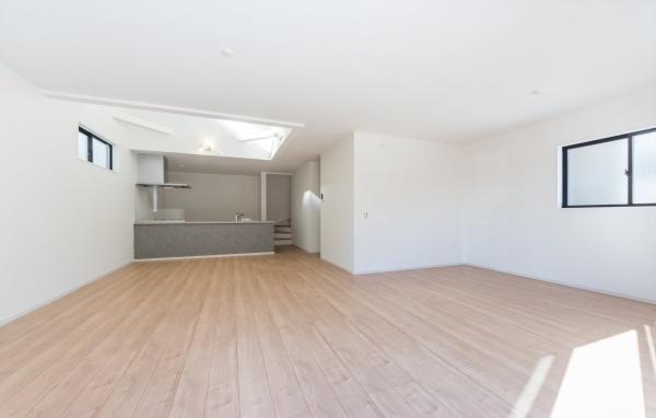 横浜市港南区日野中央２丁目の新築一戸建