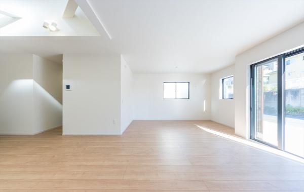 横浜市港南区日野中央２丁目の新築一戸建