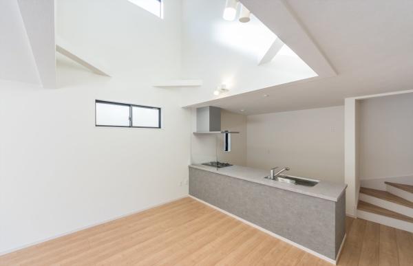 横浜市港南区日野中央２丁目の新築一戸建