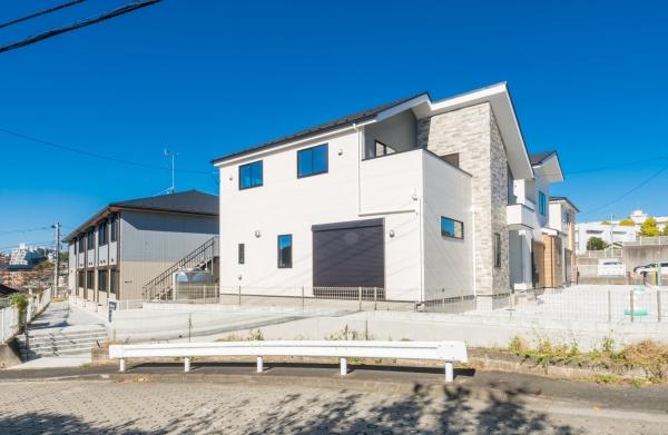 横浜市港南区日野中央２丁目の新築一戸建