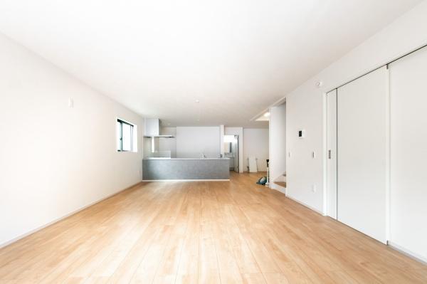 茅ヶ崎市本村５丁目の新築一戸建