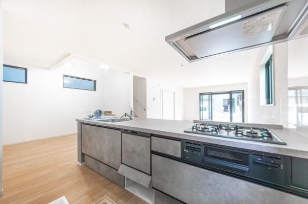 茅ヶ崎市本村５丁目の新築一戸建