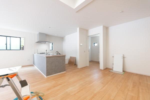 茅ヶ崎市本村５丁目の新築一戸建