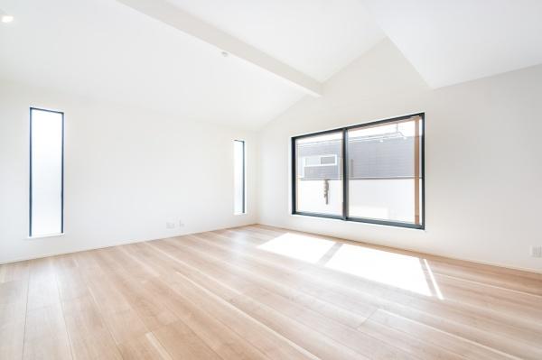 茅ヶ崎市茅ヶ崎の新築一戸建(リビング)