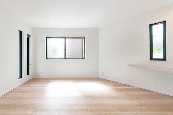 茅ヶ崎市茅ヶ崎の新築一戸建(洋室)