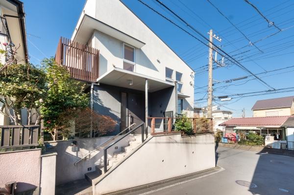横浜市港南区芹が谷３丁目の中古一戸建