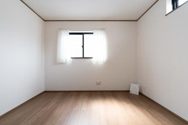 相模原市南区麻溝台８丁目の新築一戸建