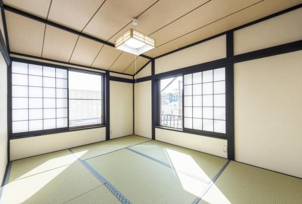 横浜市磯子区滝頭１丁目の中古一戸建て