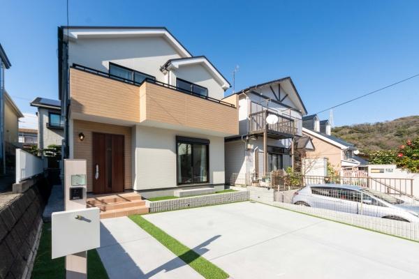 横須賀市粟田１丁目の新築一戸建
