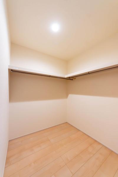 藤沢市石川６丁目の新築一戸建