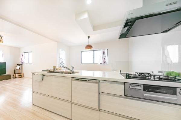 横浜市磯子区森４丁目の中古一戸建て