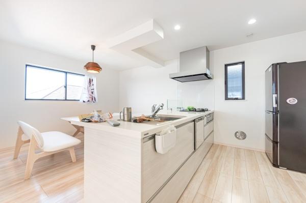 横浜市磯子区森４丁目の中古一戸建て