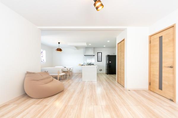 横浜市磯子区森４丁目の中古一戸建て