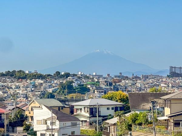 横浜市磯子区森４丁目の中古一戸建て