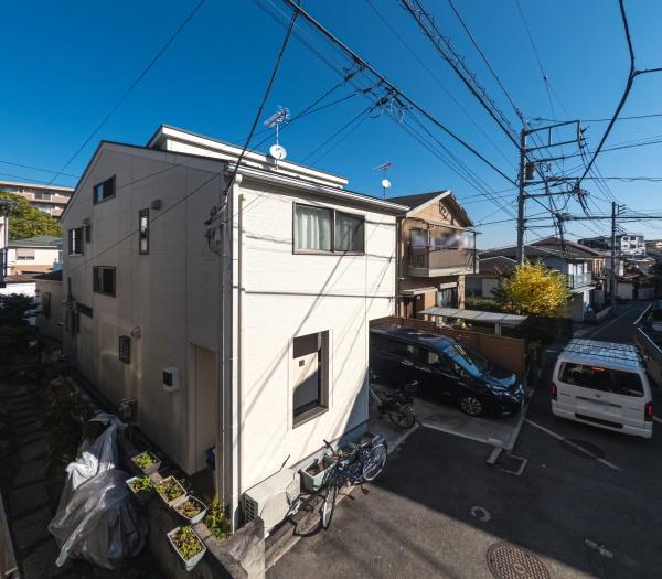 横浜市神奈川区西大口の中古一戸建