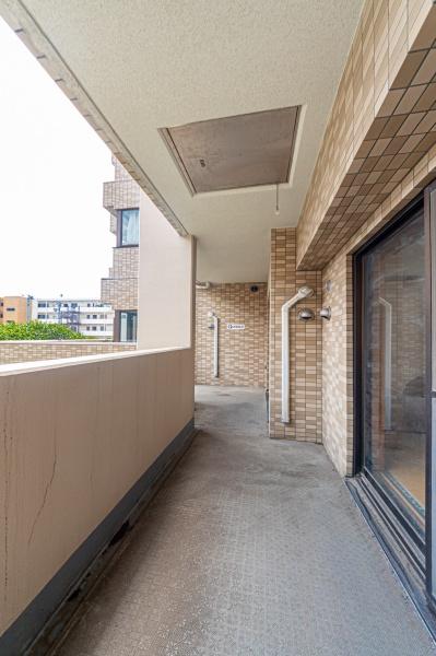 鴨居第２ローヤルコーポ