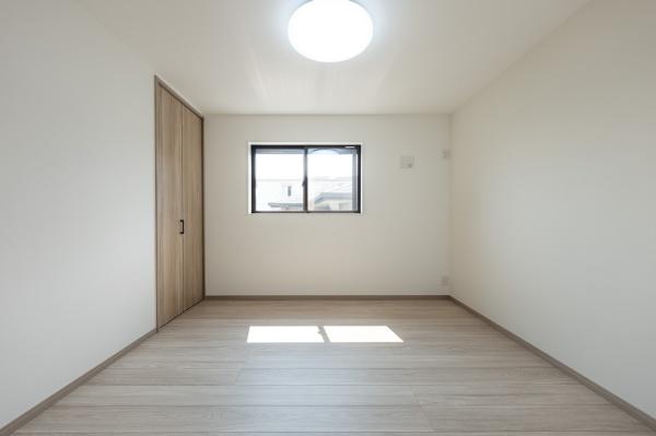 茅ヶ崎市菱沼３丁目の新築一戸建