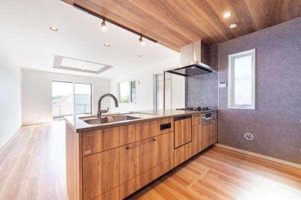 横浜市鶴見区北寺尾１丁目の新築一戸建