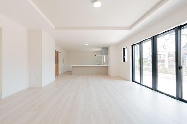 藤沢市片瀬４丁目の新築一戸建