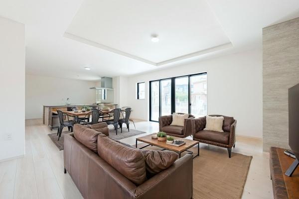 藤沢市片瀬４丁目の新築一戸建