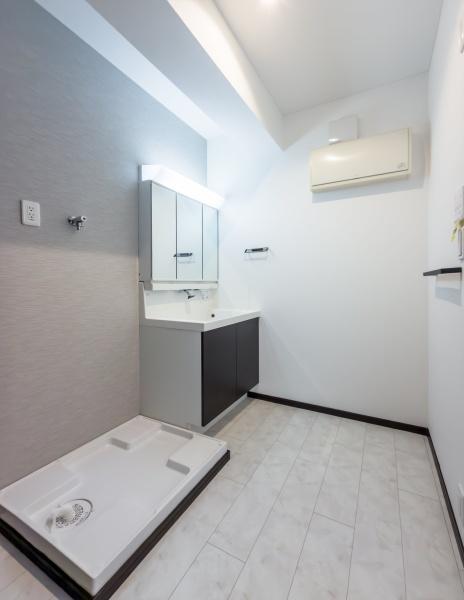 横浜市神奈川区三枚町の中古一戸建て