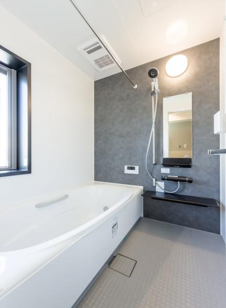 横浜市神奈川区三枚町の中古一戸建て