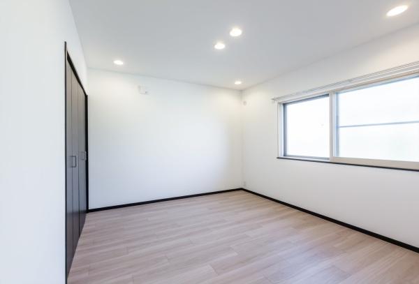 横浜市神奈川区三枚町の中古一戸建て