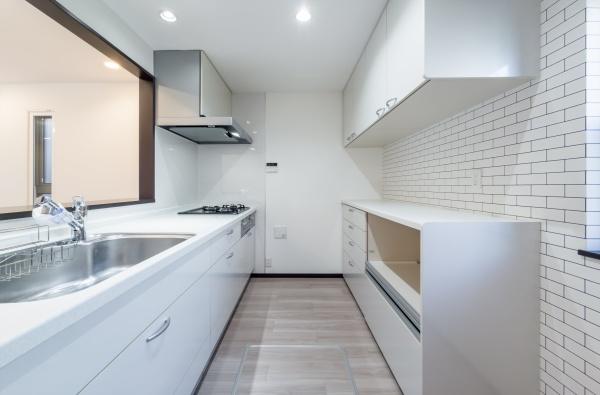 横浜市神奈川区三枚町の中古一戸建て